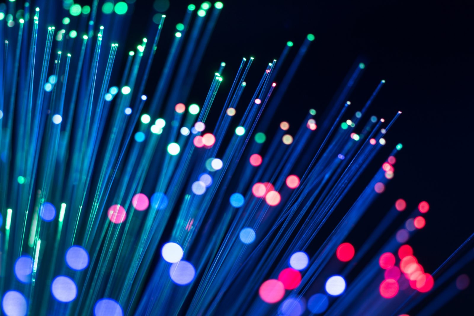 ”Upiorny” internet coraz bliżej. Chińczycy pobili rekord kwantowego splątania cząstek