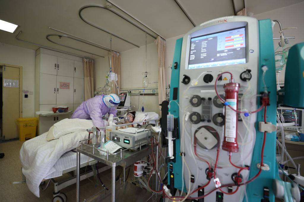 Wuhan: „wyleczony” z koronawirusa zmarł po wyjściu ze szpitala