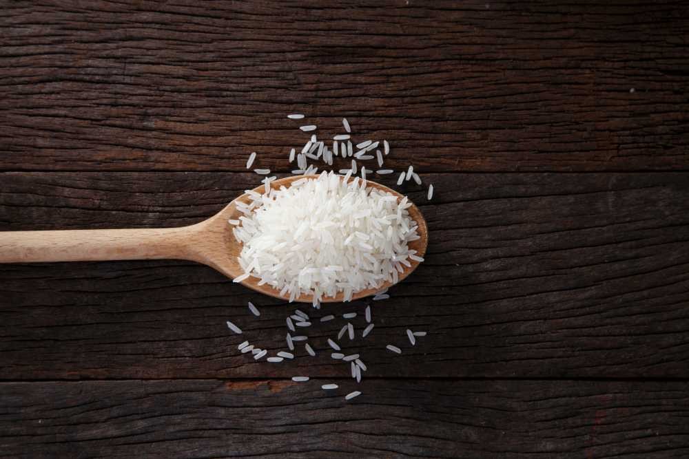Użytkownik TikToka zobrazował nieprzyzwoite bogactwo Jeffa Bezosa… ryżem