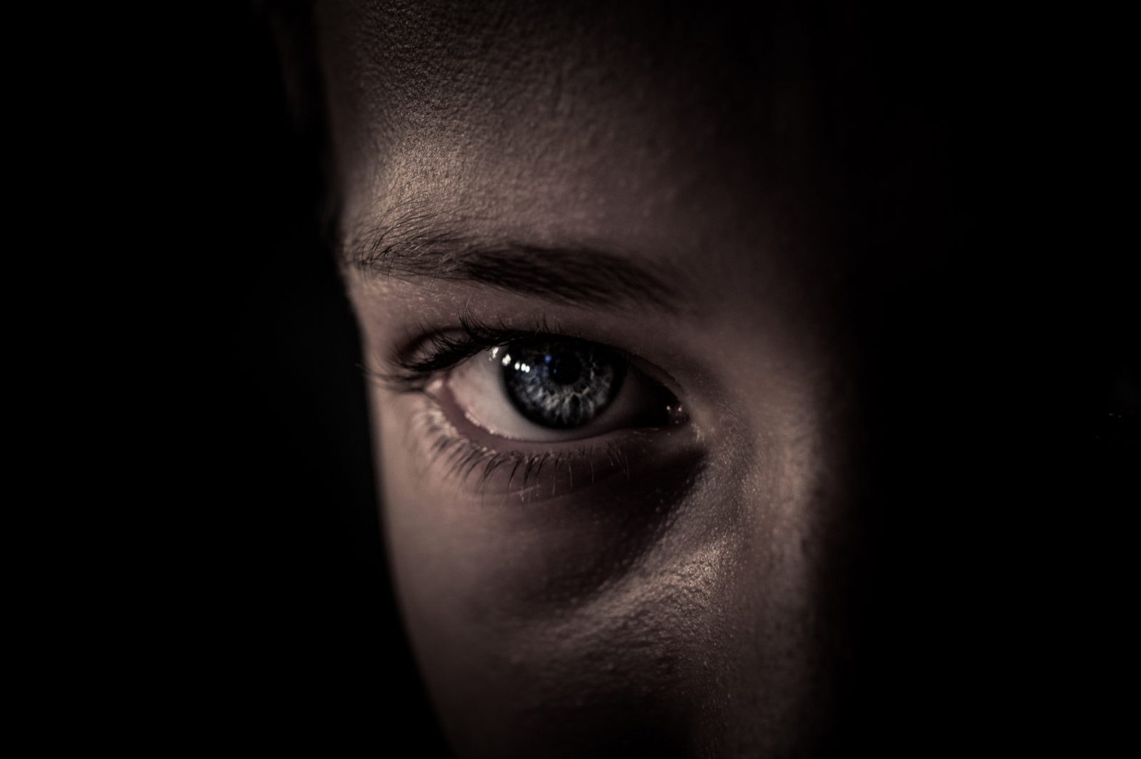 Widzenie w ciemności jako skutek uboczny. Winna terapia nowotworowa