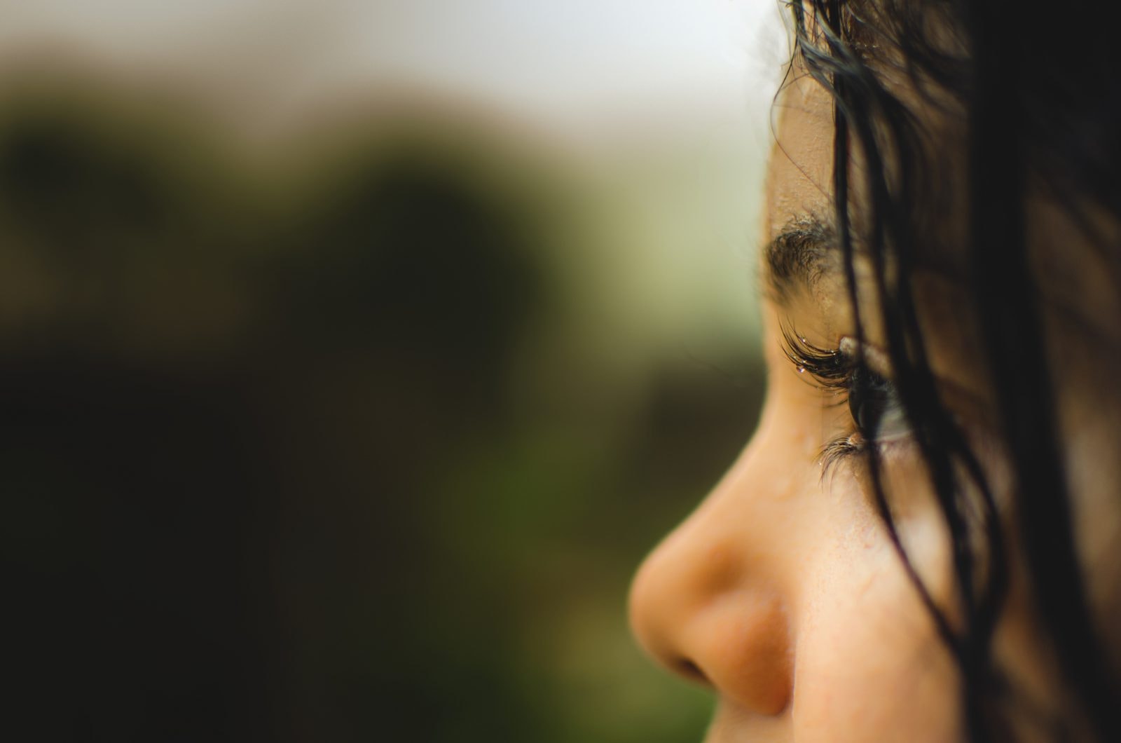 11-latka z Indii płacze krwią. Stwierdzono hemolakrię, bo nie było lepszego pomysłu