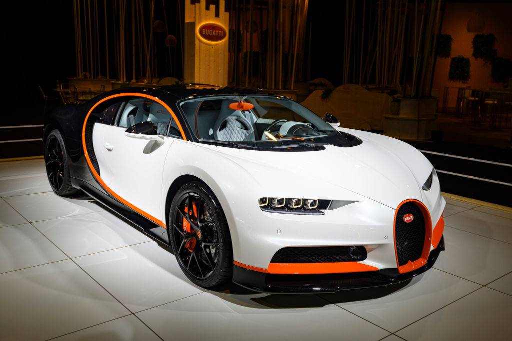 Te auta biją rekordy prędkości i cen! Poznaj historię najbardziej luksusowej marki – Bugatti