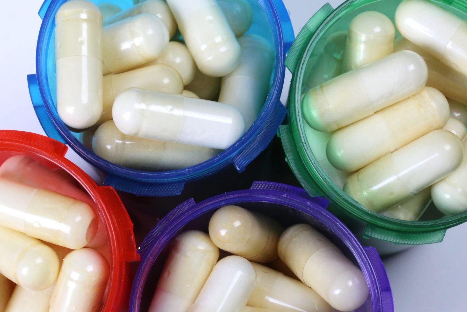 Probiotyki nie działają. Dla większości z nas to tylko zbędny wydatek