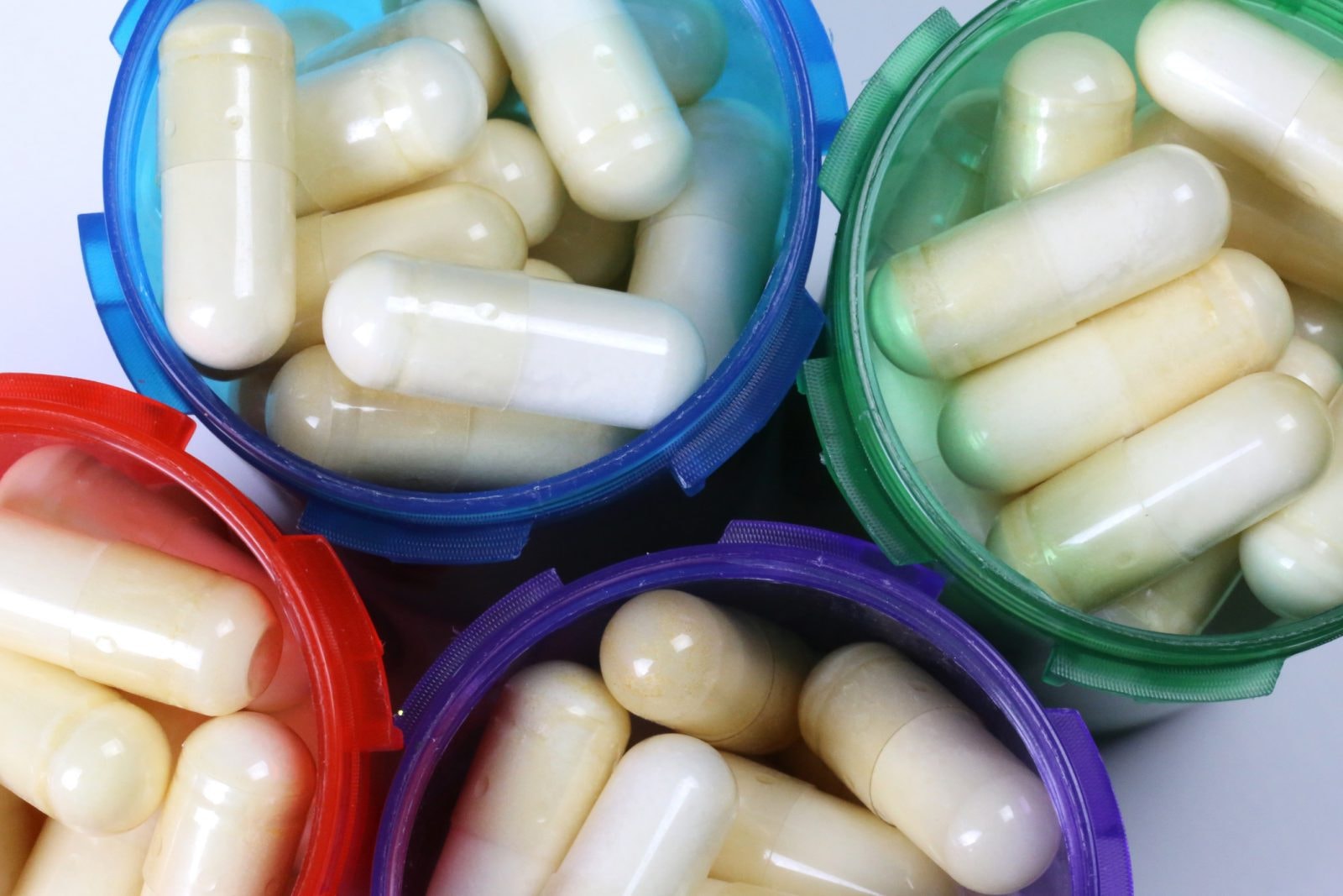 Probiotyki nie działają. Dla większości z nas to tylko zbędny wydatek