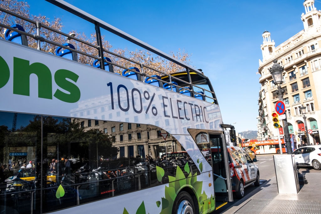 Miejski transport w duchu eko. Na co stawiają europejskie miasta?