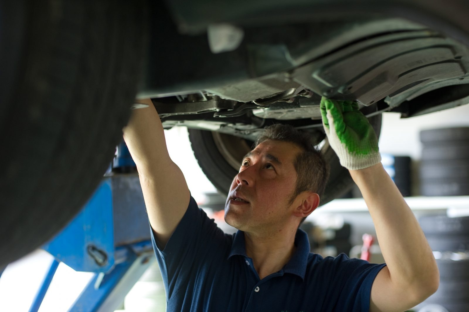 MotoSzkółka: hamulce bębnowe a tarczowe. Budowa, działanie, rodzaje