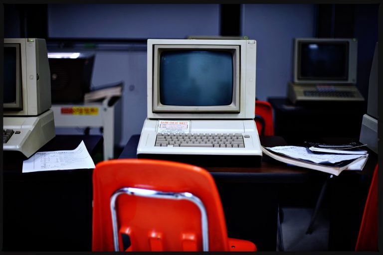 Jak powstał internet? Historia wynalazku, który zmienił świat