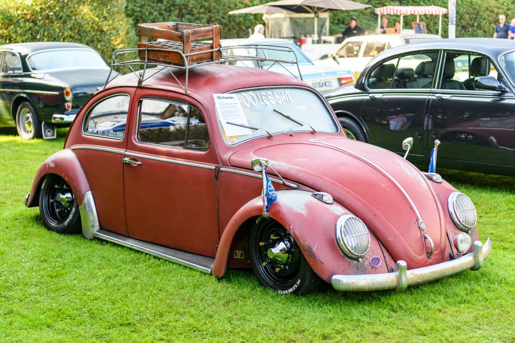 Ford T, Polonez i Garbus. Poznaj najbardziej kultowe samochody w historii