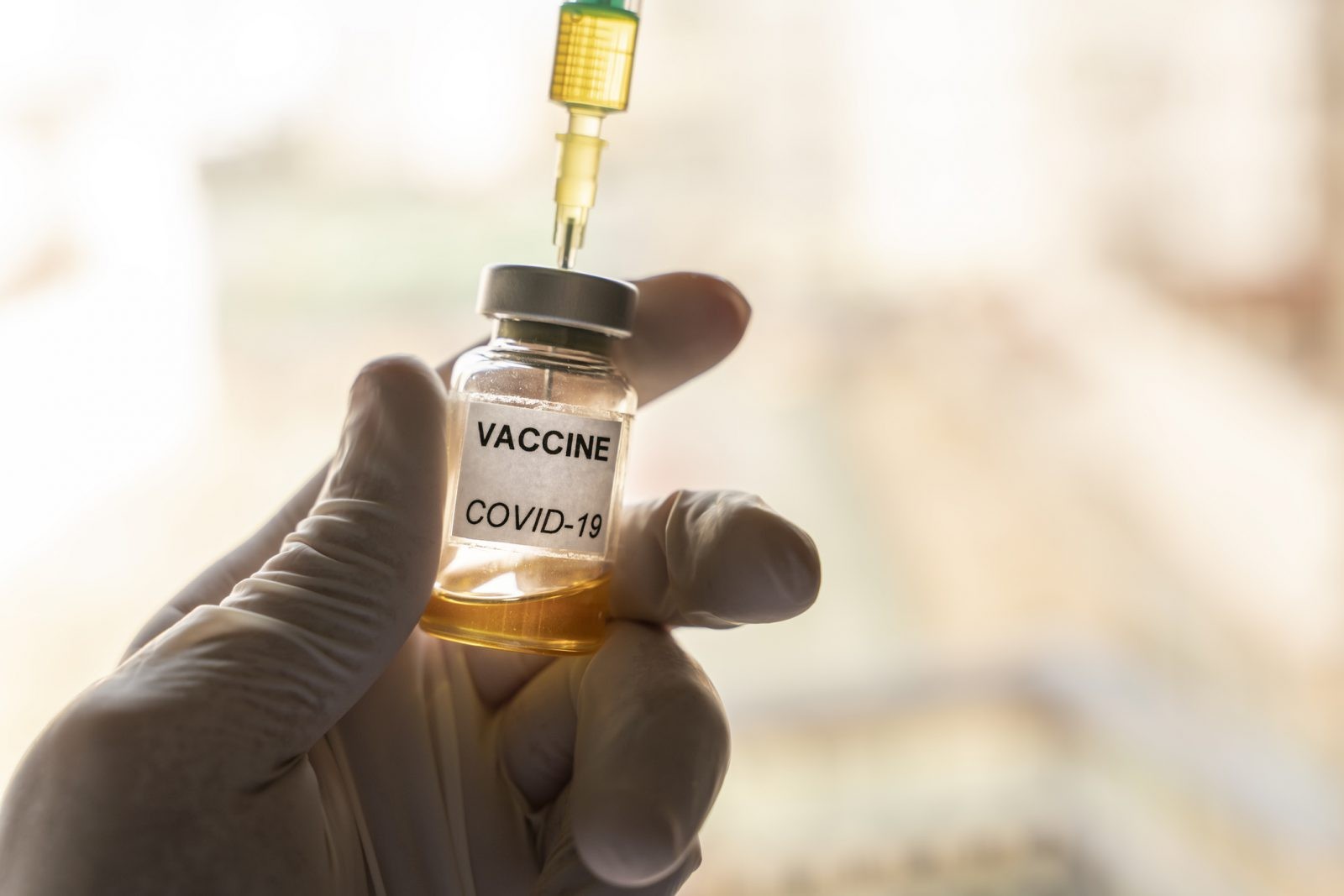 WHO: Szczepionka na koronawirusa jeszcze w tym roku dla setek milionów ludzi