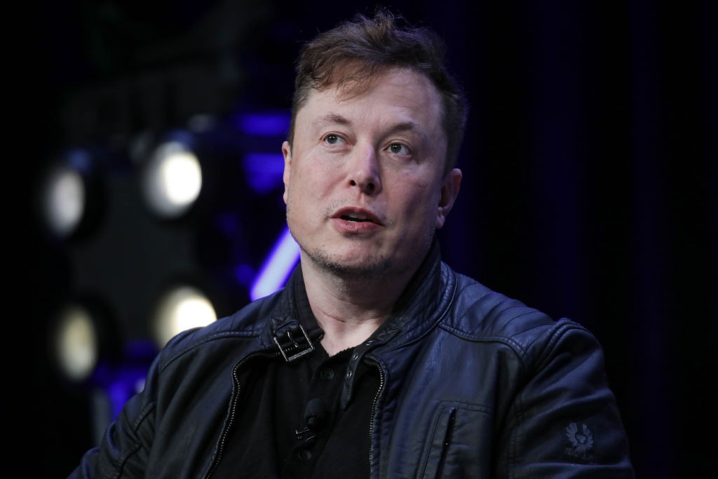 Elon Musk ostrzega przed sztuczną inteligencją. ”Za 5 lat zdominuje ludzi”