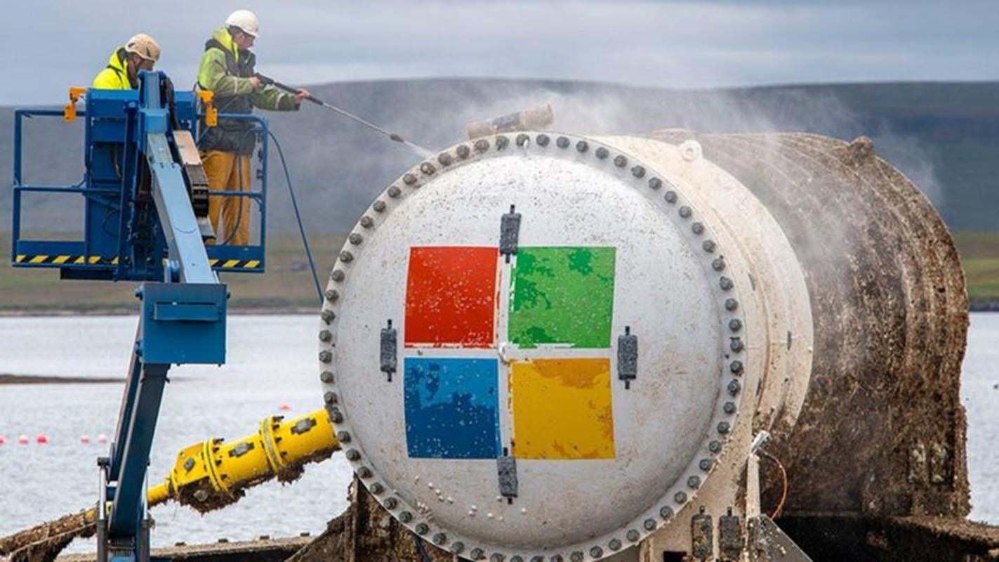 Podwodne centrum danych mniej awaryjne? Microsoft ujawnia wyniki eksperymentu