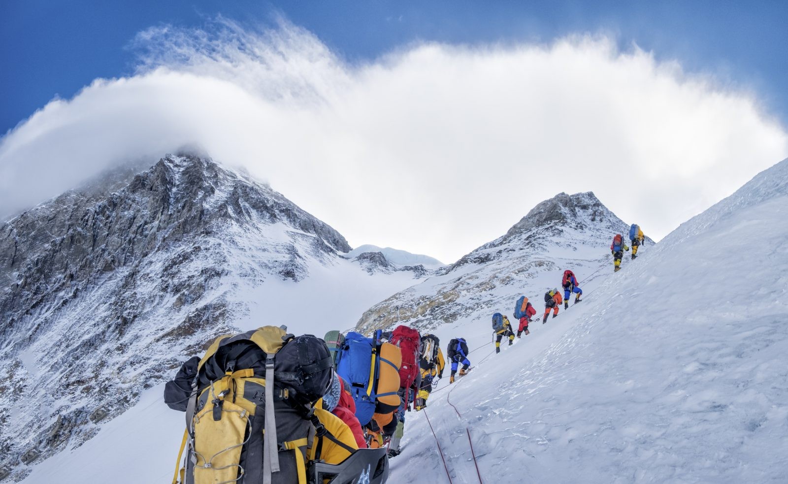Liczba zdobywców Mount Everestu podwoiła się w ciągu ostatnich 30 lat