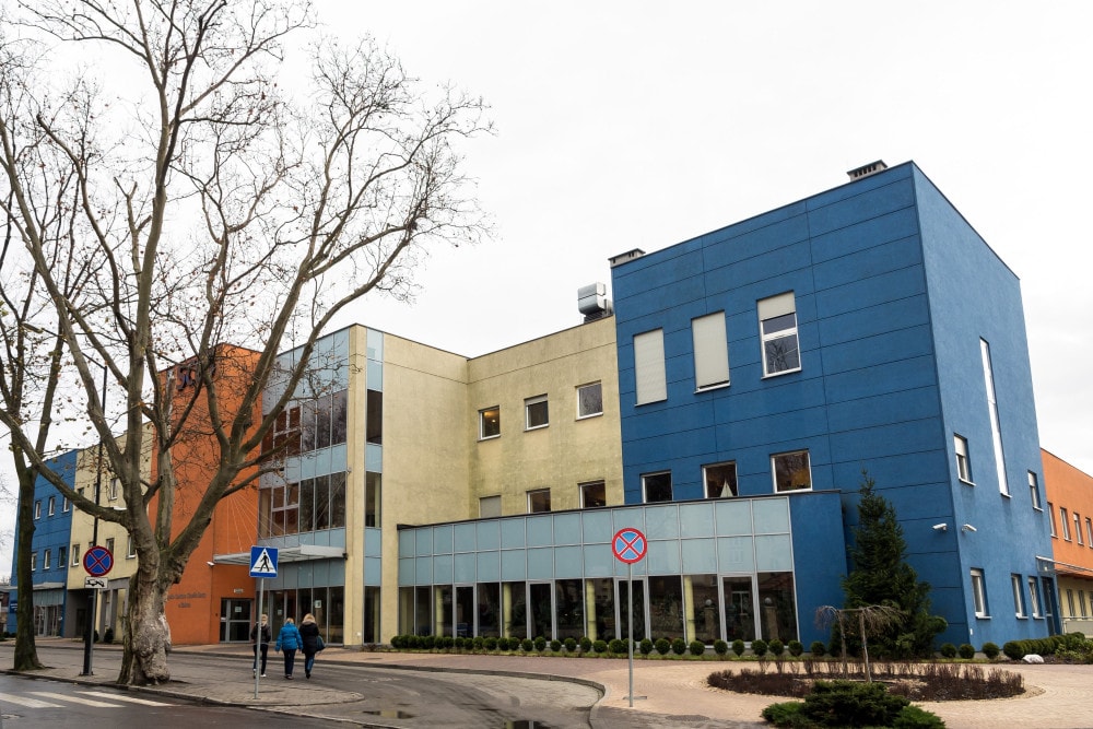 Polska: pierwszy przeszczep płuc u pacjenta z COVID-19. “Płuca chorego nie funkcjonowały w ogóle”