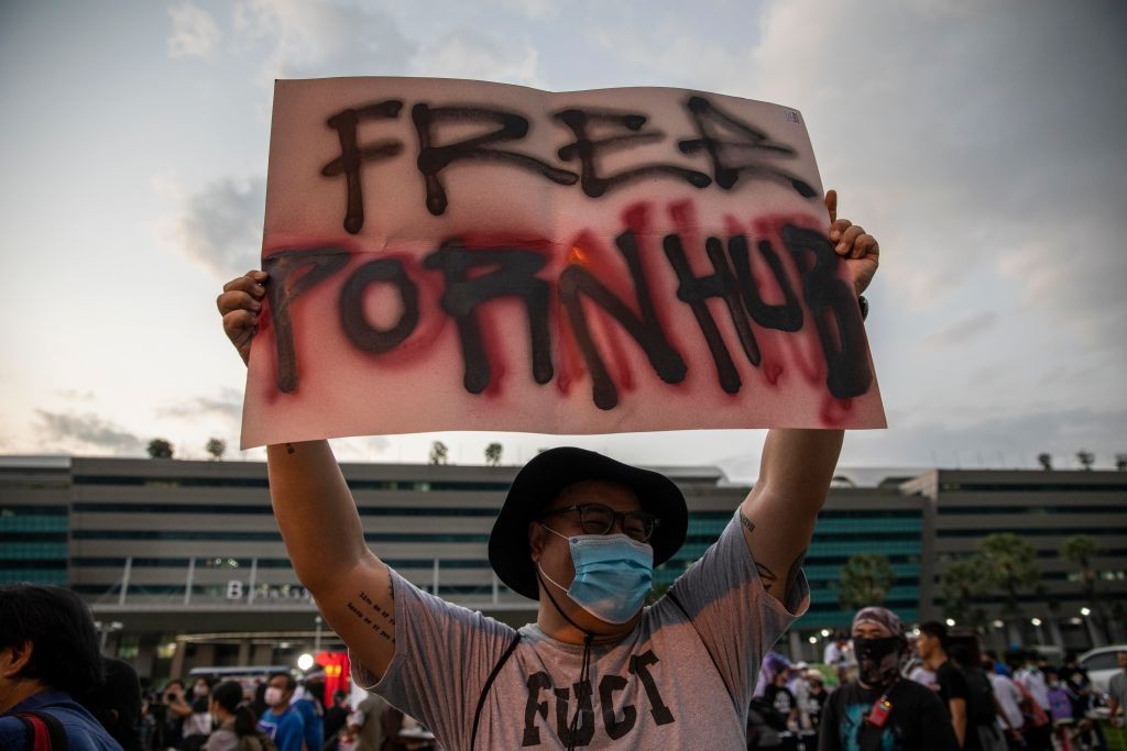 Tajlandia zablokowała strony porno. Protestujący wyszli na ulice