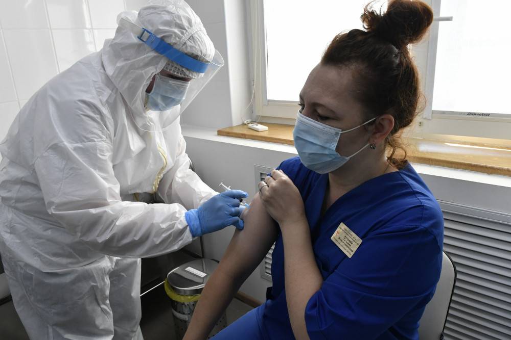 Brytyjczycy jutro zaczynają testy szczepionki na koronawirusa – na ludziach. Milion dawek we wrześniu