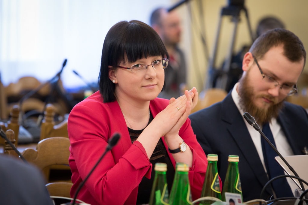 Biologiczna Bzdura Roku 2020 dla Kai Godek. Na podium znalazła się też Edyta Górniak