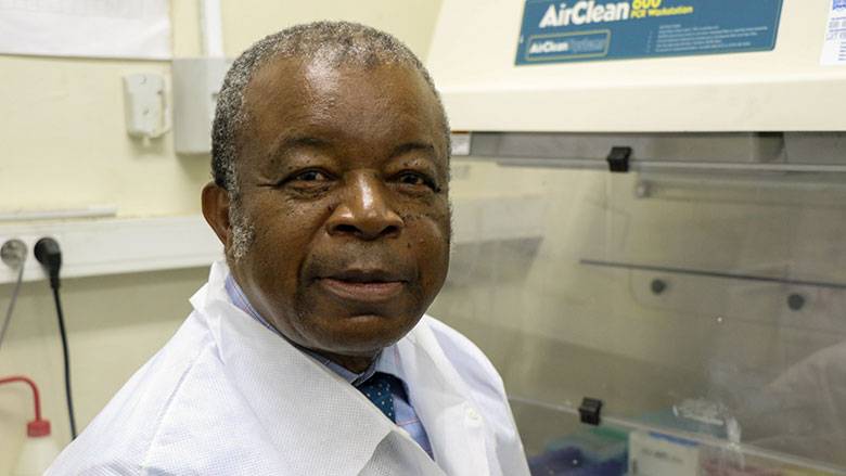 Lekarz, który odkrył Ebolę, ostrzega przed nowymi chorobami. „To właśnie zagrożenie dla ludzkości”