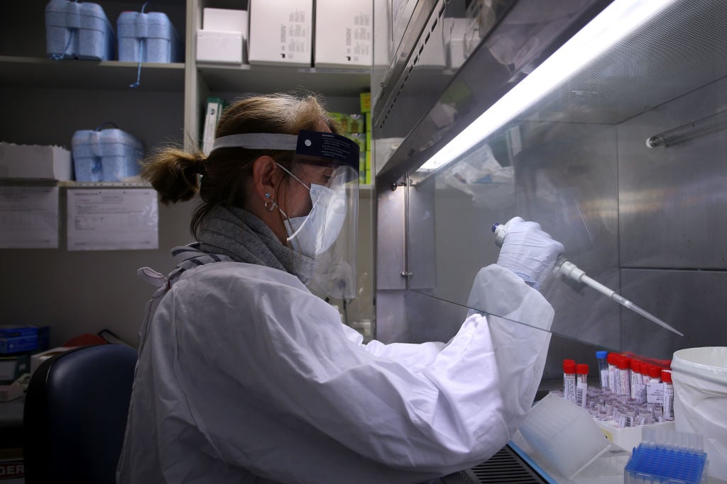 Ten przypadek okrzyknięto „jednorożcem immunologii”. Przez wyjątkowo silną odpowiedź na COVID-19