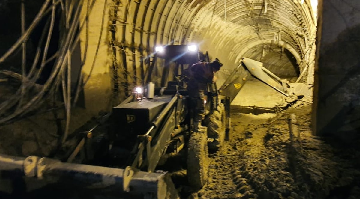 Pękł lodowiec w Himalajach. 180 osób zaginionych