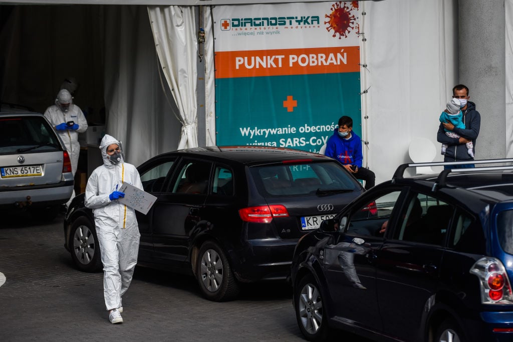 Brytyjski wariant koronawirusa dotarł do Polski. Laboratorium potwierdza