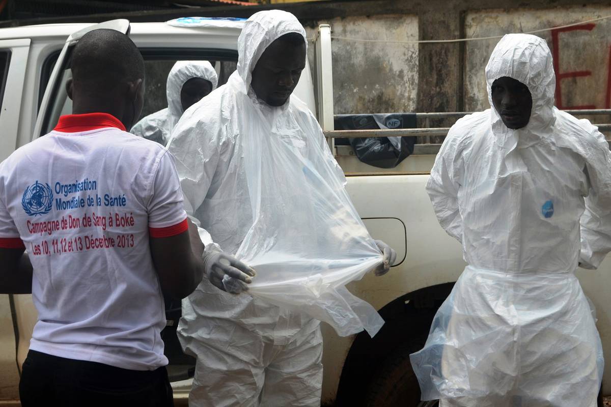 Ebola: trwale zakażony człowiek źródłem epidemii  w Gwinei, eksperci zaskoczeni