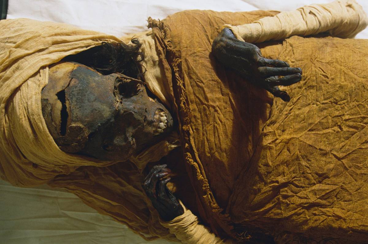 Odkryto antyczną „ściągawkę” z tworzenia mumii