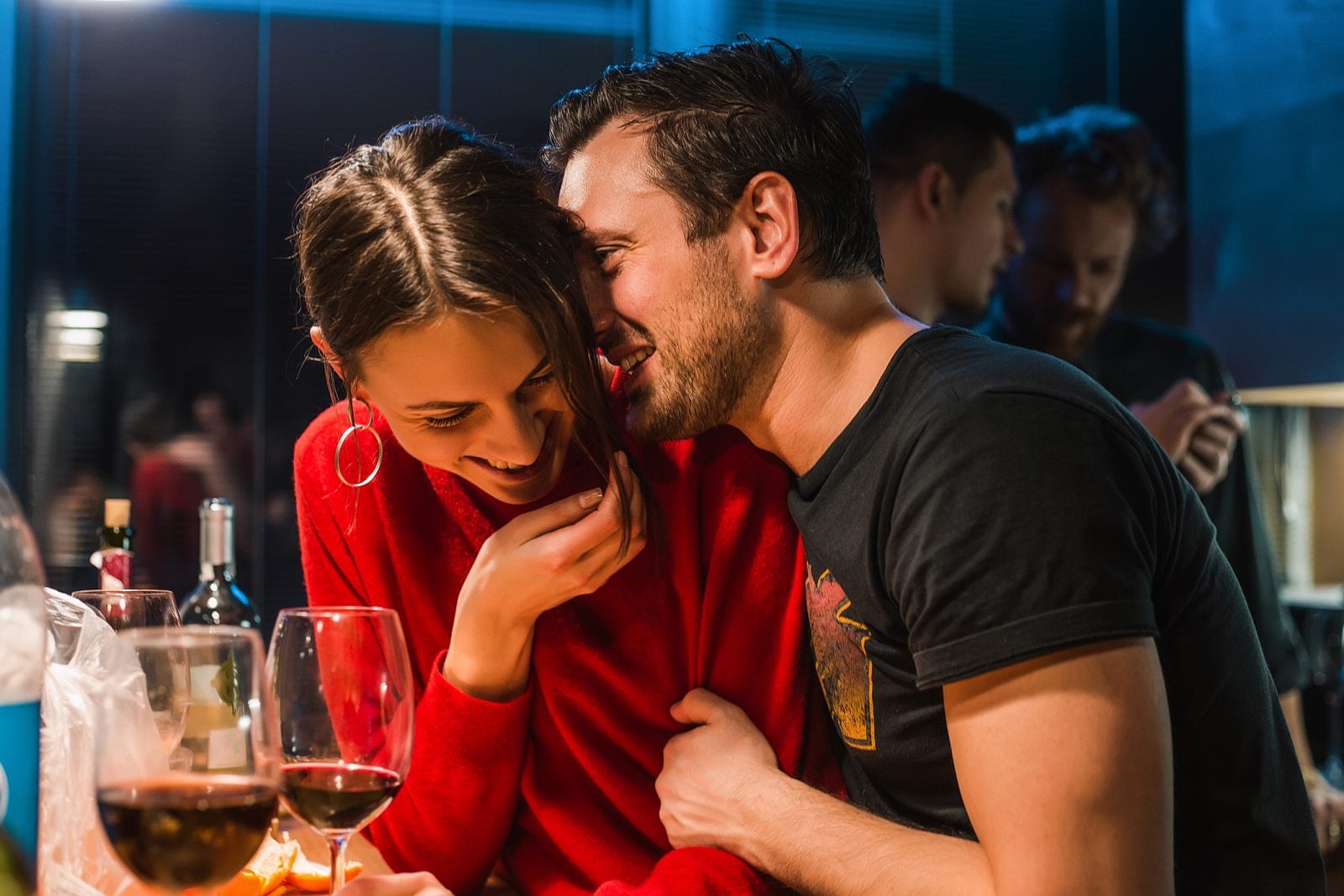Co Twój głos mówi o Twoim życiu seksualnym? Badacze to ustalili