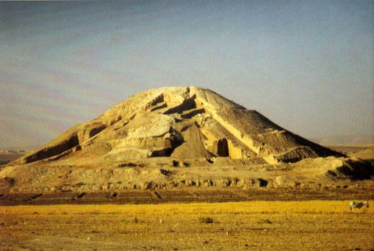 Zagadkowa piramida z Syrii to najstarszy pomnik wojenny na świecie? Nowe ustalenia archeologów