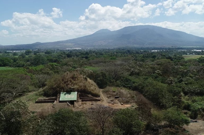 Archeolog odkrył tajemnicę jednej z piramid Majów. Dlaczego została zbudowana ze skał wulkanicznych?