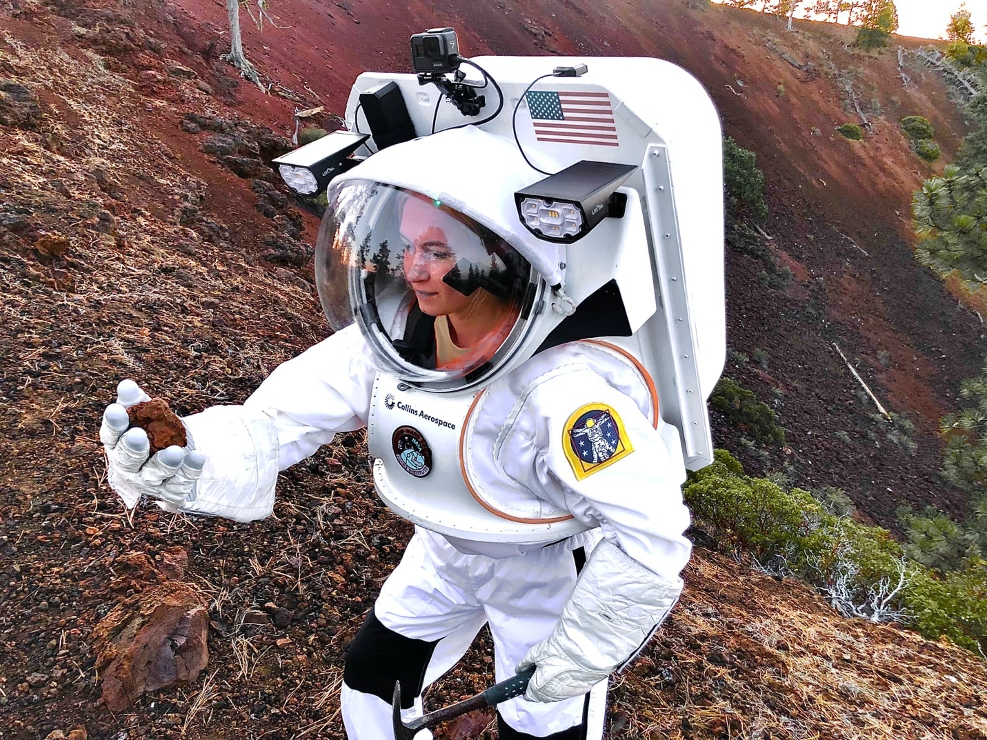 Udany test nowych skafandrów kosmicznych NASA. To m.in. ich brak opóźniał powrót na Księżyc
