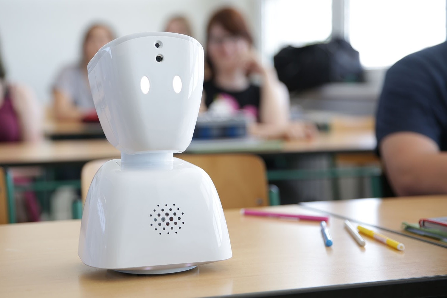 Pierwszy AVATAR AV1 już w Polsce. Ten mini-robot ma zastępować chore dzieci w szkole i w domu