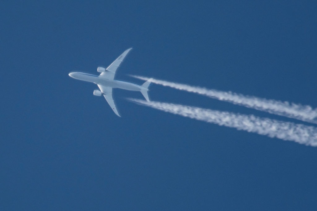 W Niemczech powstała fabryka syntetycznej nafty. To paliwo dla „zielonego lotnictwa”