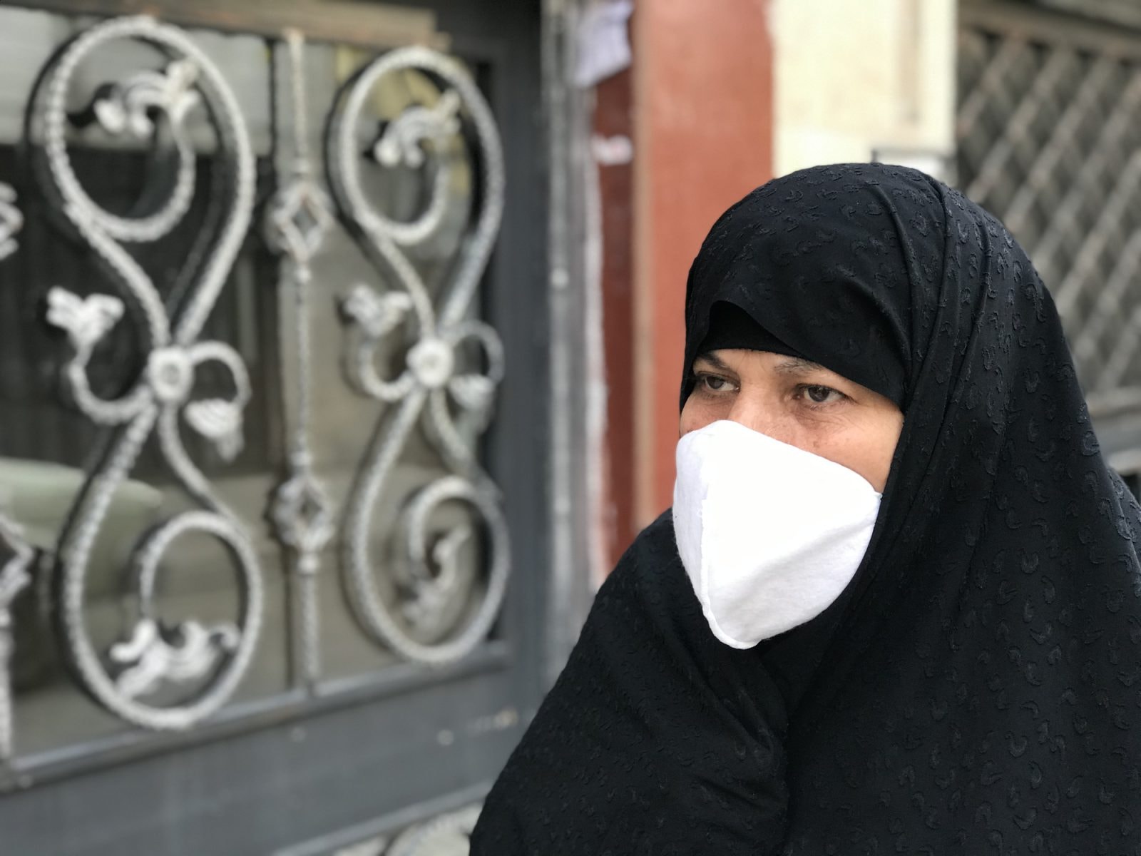 Każdy mieszkaniec Iranu miał już COVID-19. Niektórzy 2-3 razy. Co z odpornością zbiorową?