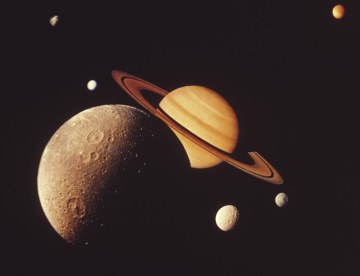 Saturn straci największy ze swoich księżyców – Tytana. Może go „wystrzelić” w kosmos