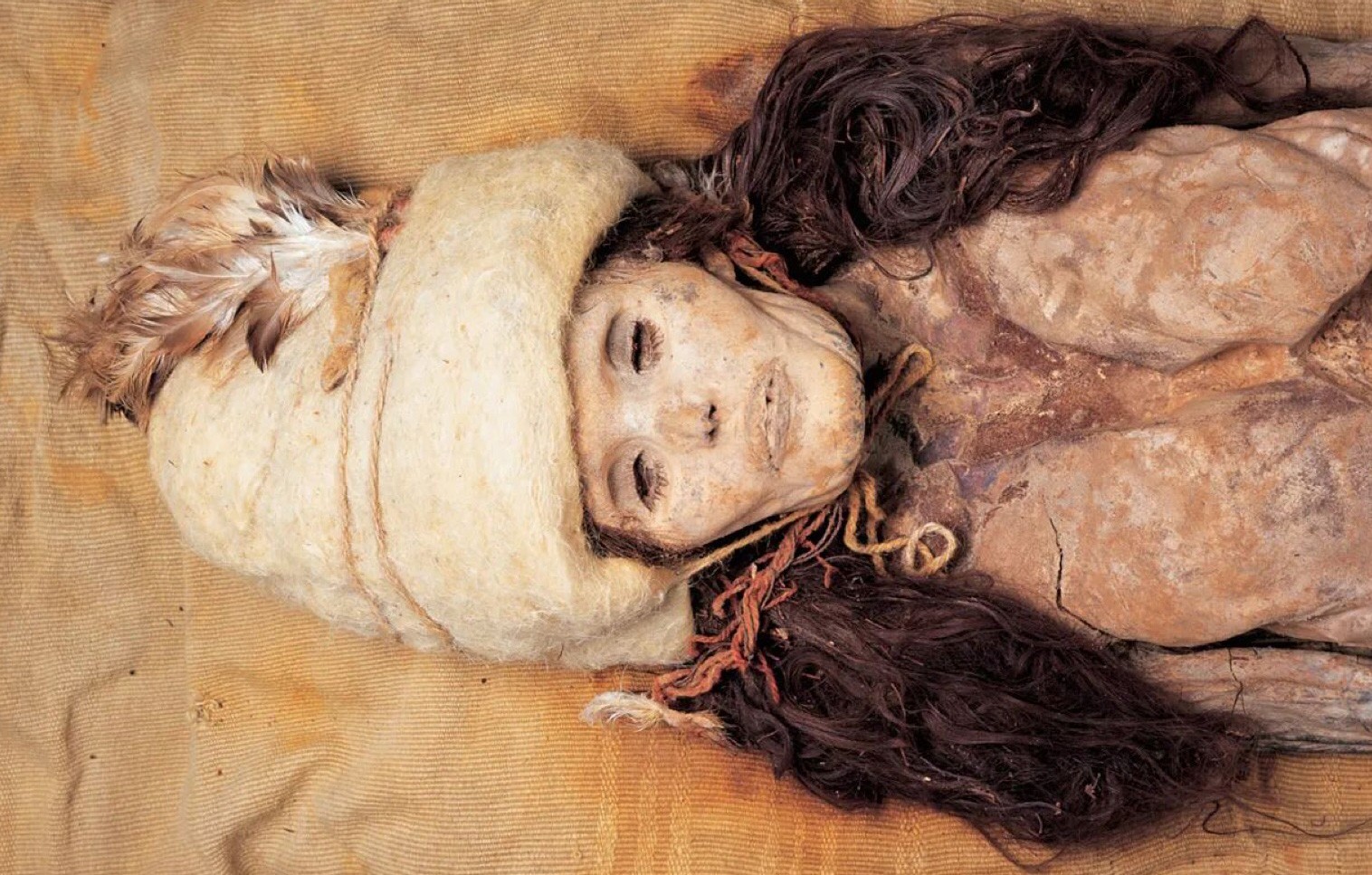 Tajemnica chińskiej mumii zwanej „Pięknością z Loulan”. Jej lud przez dziesiątki tysięcy lat żył w izolacji