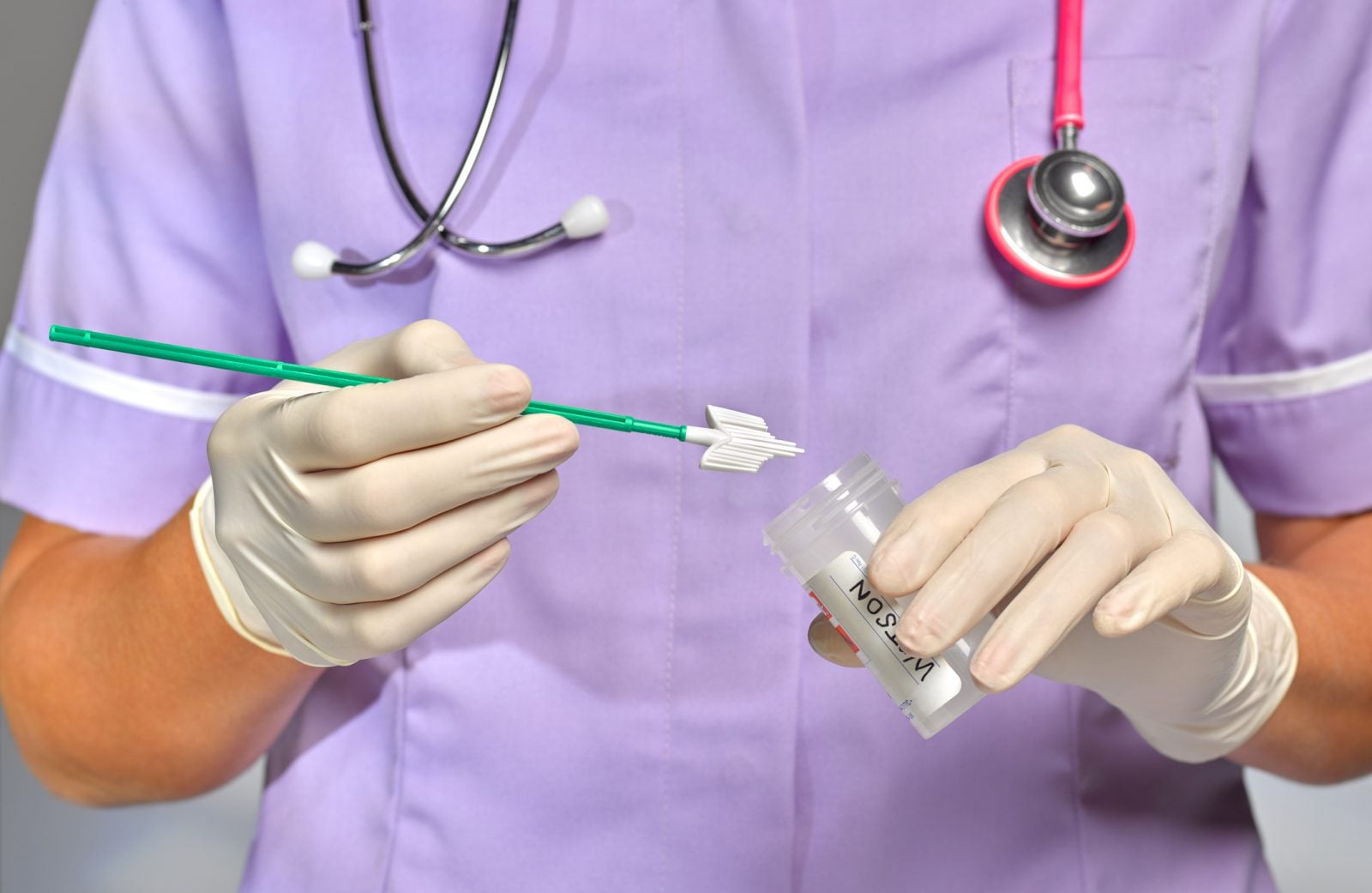 Szczepionka na HPV zmniejszyła liczbę przypadków raka szyjki macicy o 87%. Sukces w Wielkiej Brytanii, co z Polską?