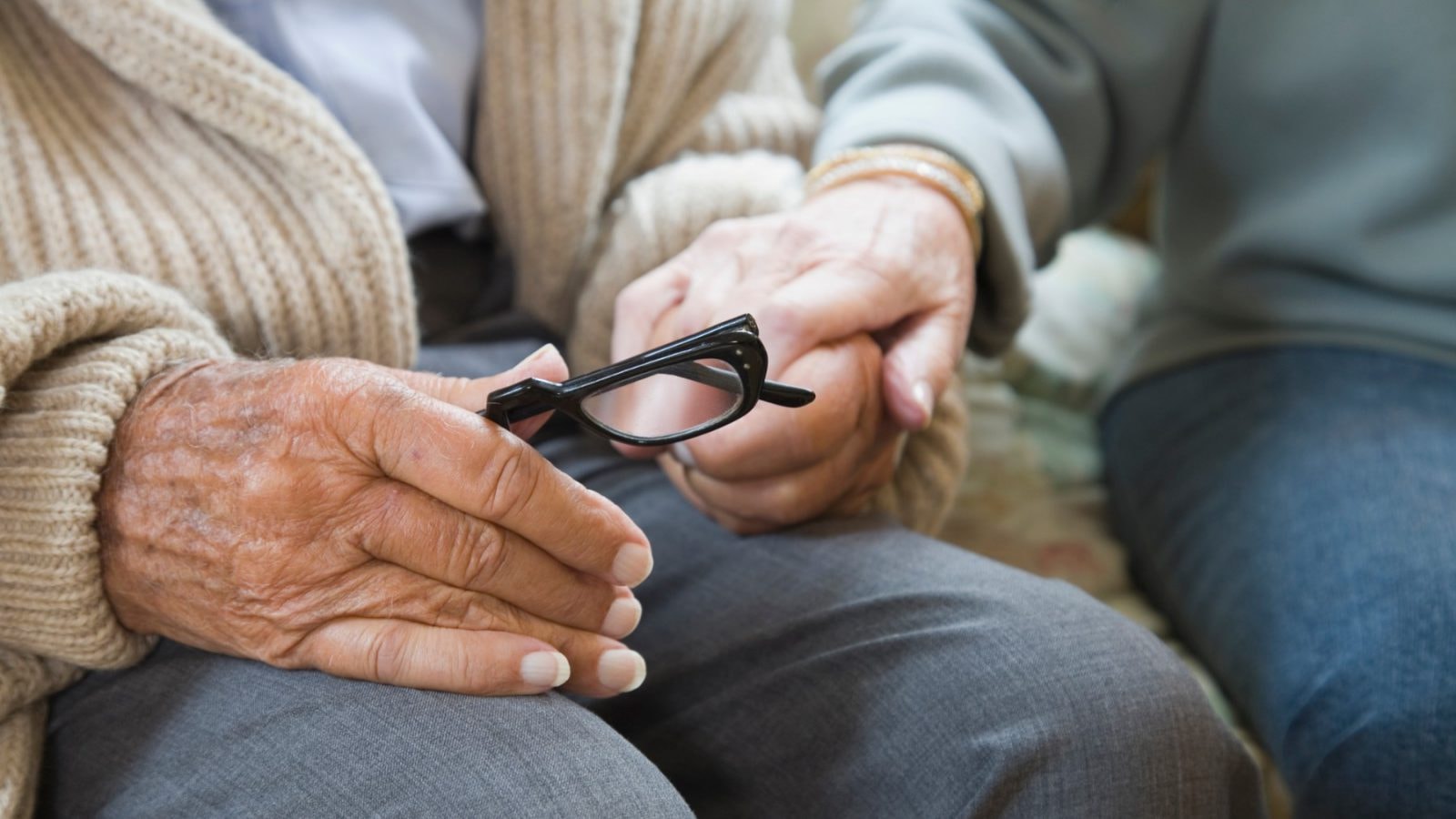 Powstała szczepionka na starość. Wyniki u myszy są obiecujące, czy podobnie będzie u ludzi?