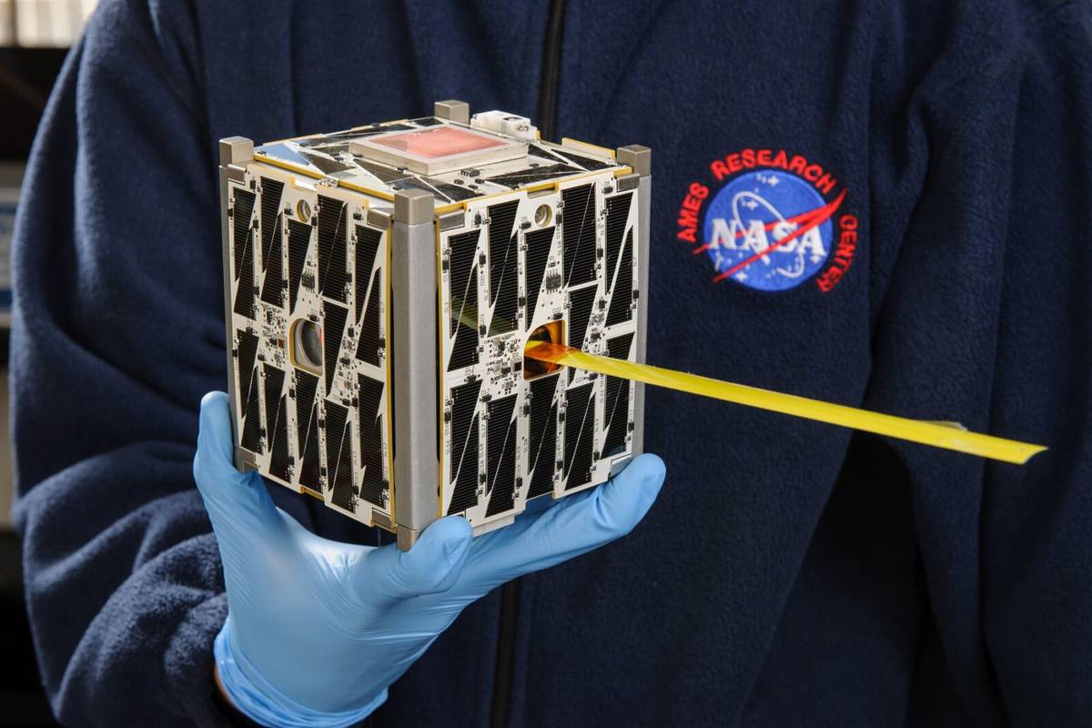Co to jest CubeSat i do czego jest wykorzystywany? Zaczęła się era kieszonkowych satelitów