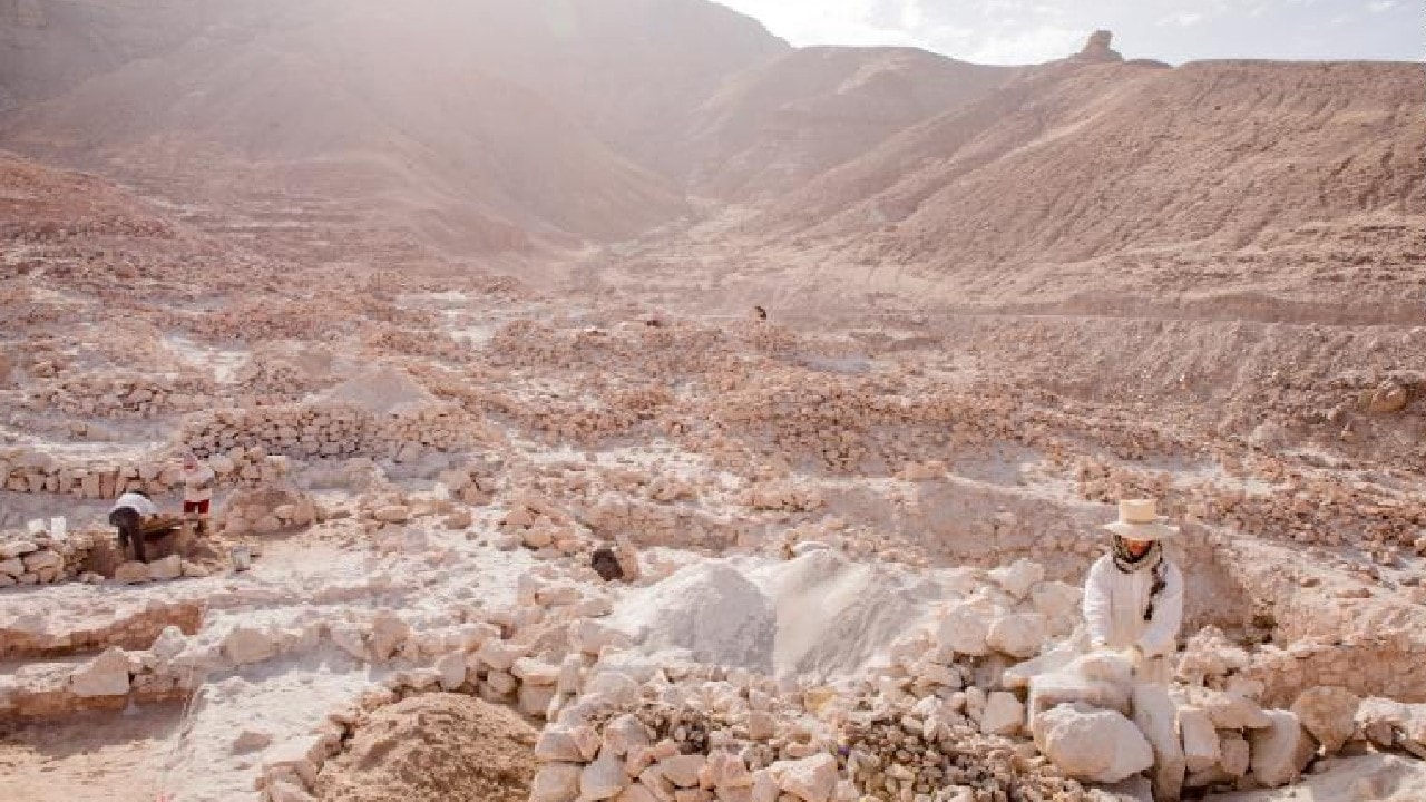 Władcy andyjskiego ludu Wari warzyli piwo z halucynogenami. Pomagało utrzymać władzę?