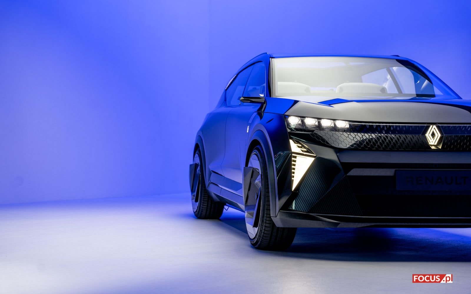 Renault Scenic Vision – widzieliśmy auto niedalekiej przyszłości